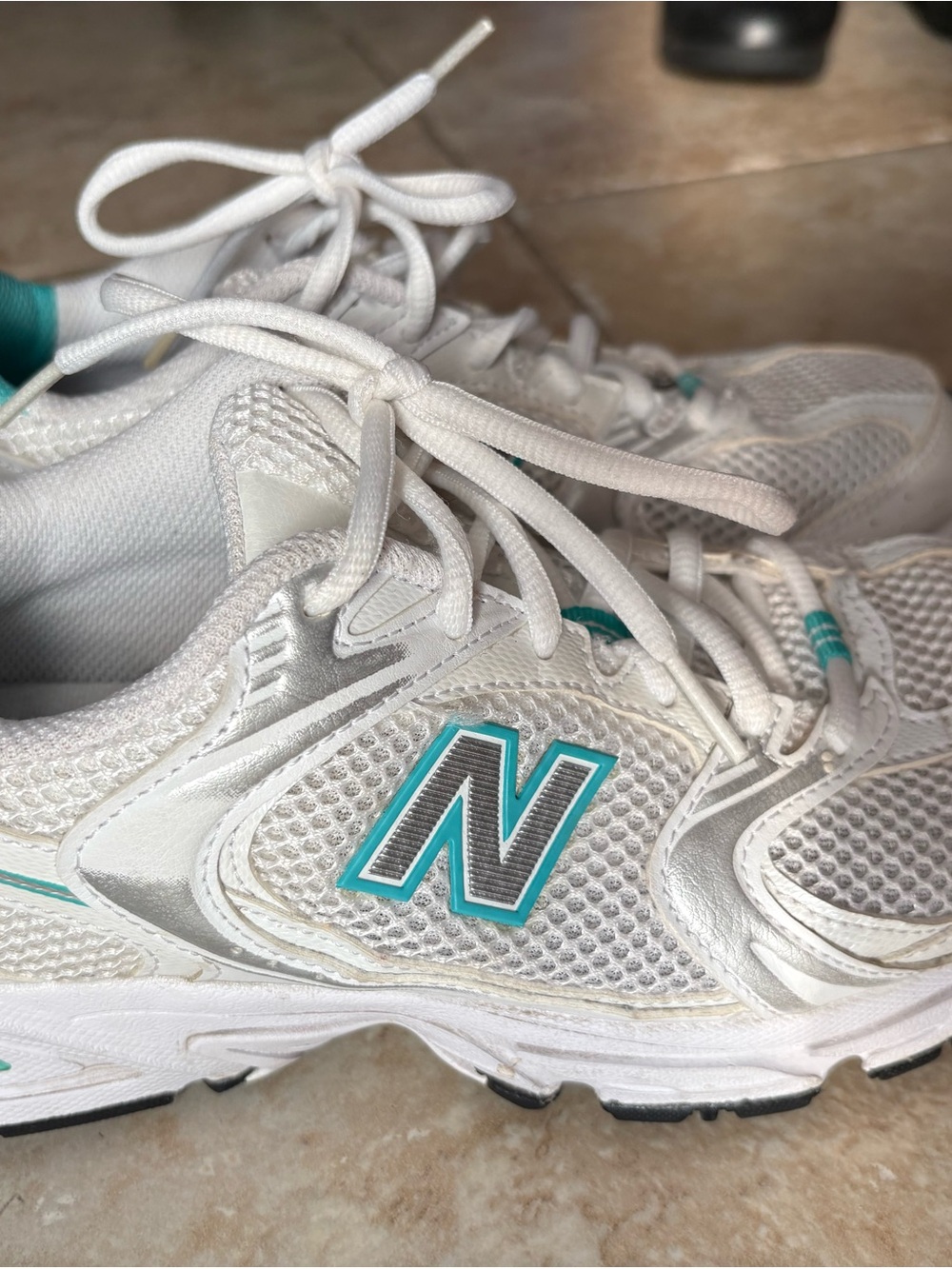 New Balance 530 White & Teal Athletic Sneaker